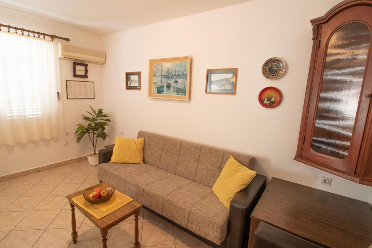 Apartment Mario With Terrace And Sea View Baška Екстериор снимка