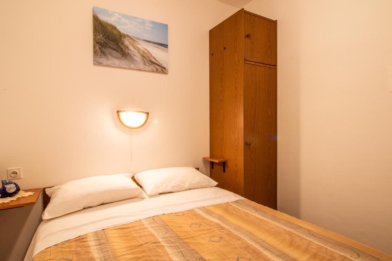 Apartment Mario With Terrace And Sea View Baška Екстериор снимка